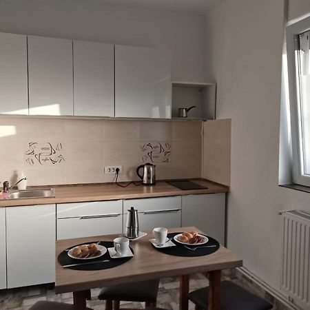 Carla'S Place Ap1 Oradea Zewnętrze zdjęcie